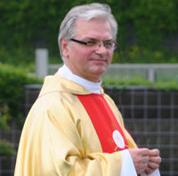 cropped-proboszcz1.jpg